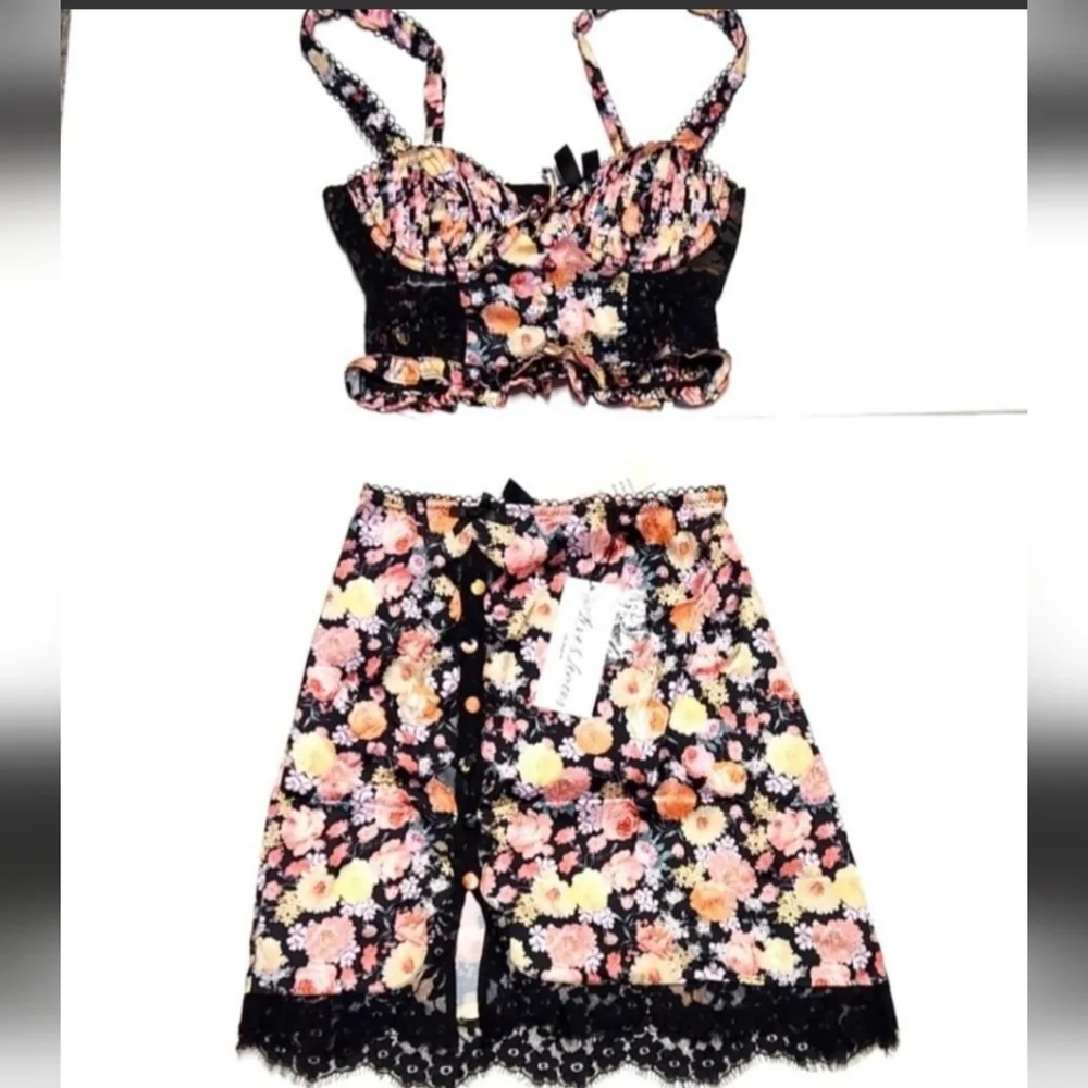 🍋For LOVE & LEMONS Crop Top and Skirt Set-2pc - Picture 4 of 16